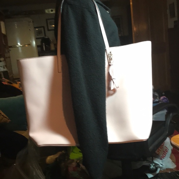 Kate Spade bag - Picture 2 of 8